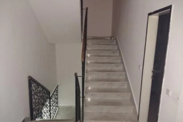 Rent, office space, 300m², Surčin, Beograd