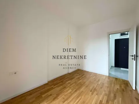 Izdavanje, jednosoban stan, 47m², Stari Aerodrom, Podgorica - image 10