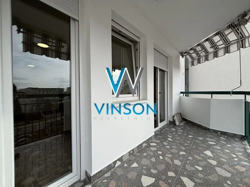 Prodaja, dvosoban stan, 55m², Adamovićevo Naselje, Novi Sad Sve Podlokacije