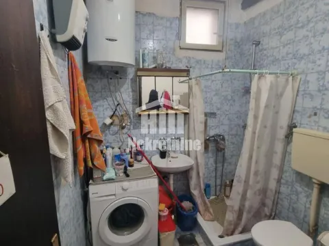 Prodaja, trosoban stan, 20m², Zemun Sve Podlokacije, Beograd - image 5