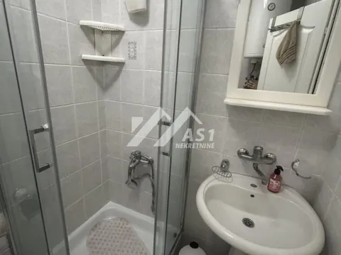 Rent, one bedroom apartment, 38m², Centar, Novi Sad - image 17