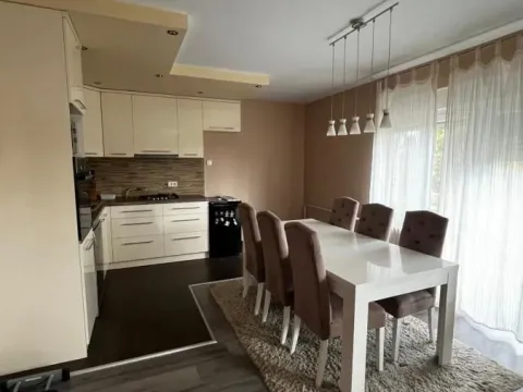 Prodaja, kuća, 200m², Sremski Karlovci, Novi Sad - image 12