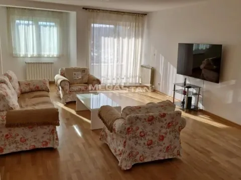 Izdavanje, trosoban stan, 88m², Neimar, Vračar Sve Podlokacije - image 3