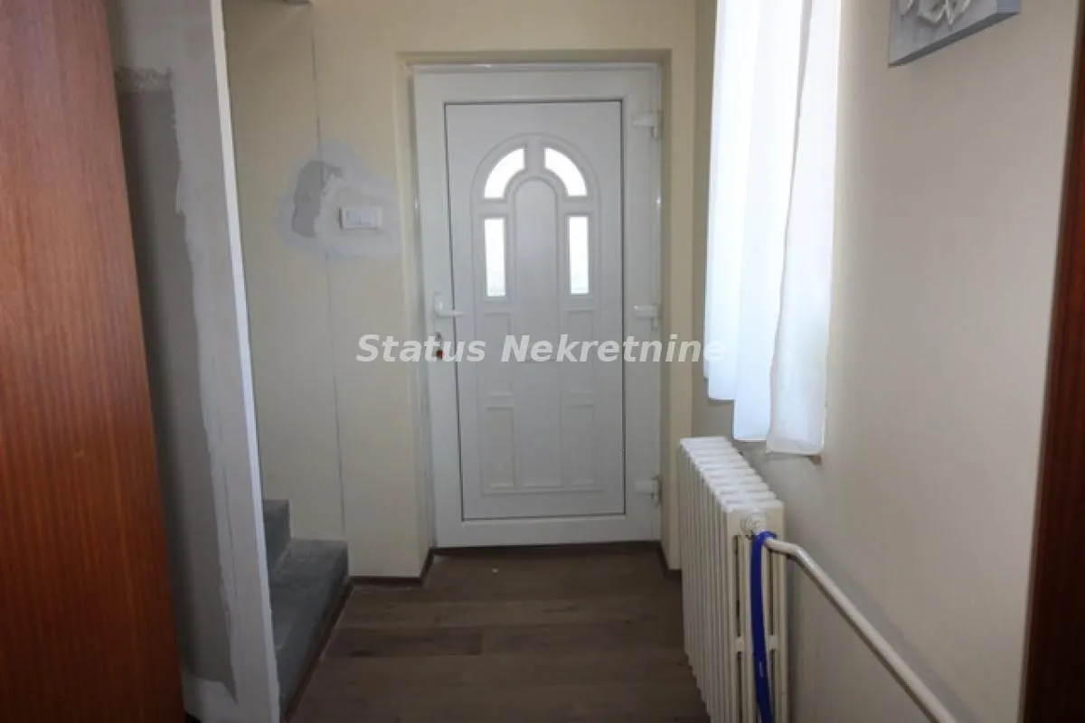 Prodaja, kuća, 198m², Sremska Kamenica, Petrovaradin