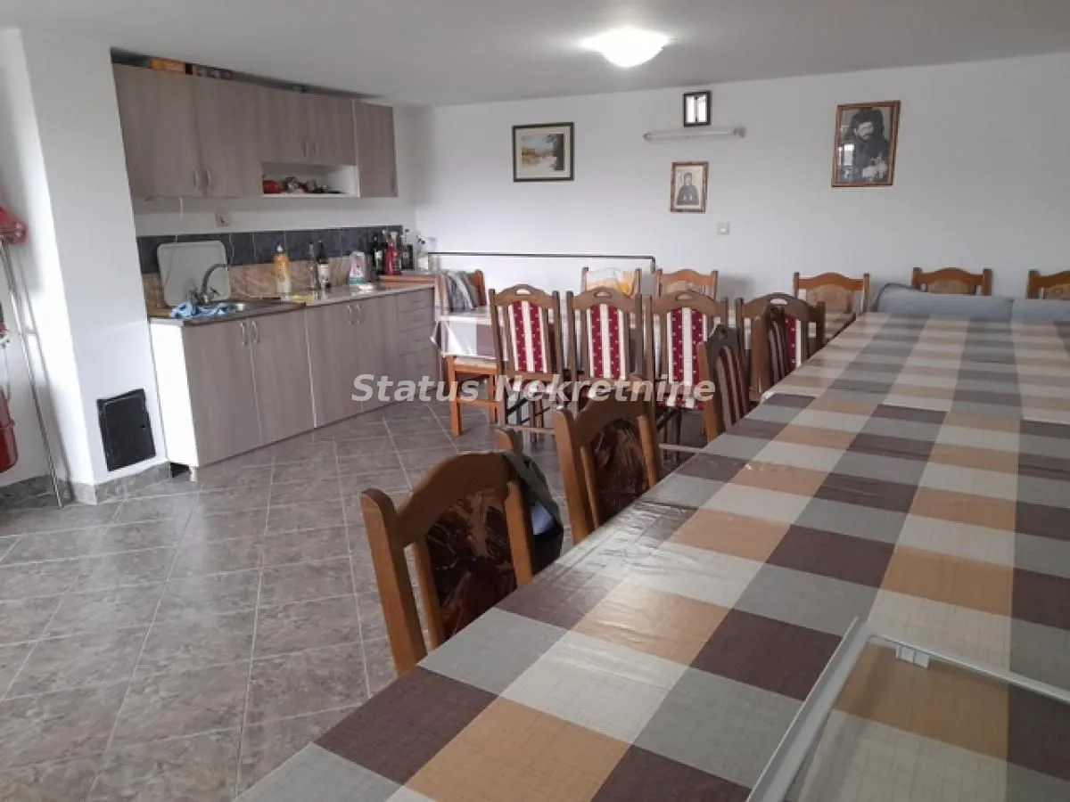 Prodaja, kuća, 246m², Sremski Karlovci, Novi Sad