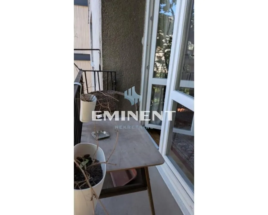 Rent, three bedroom apartment, 65m², Vračar Hram, Vračar Sve Podlokacije