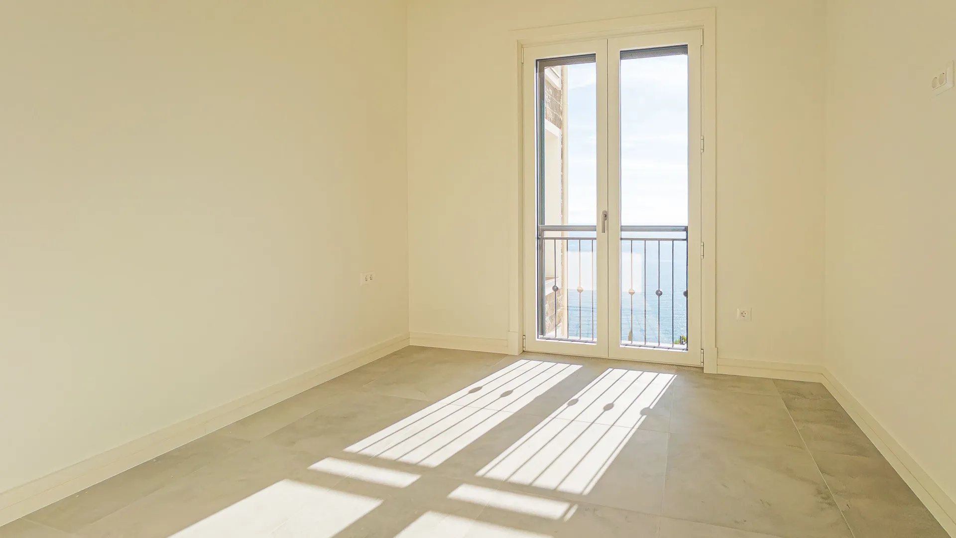 Prodaja, dvosoban stan, 104m², Luštica Bay, Tivat