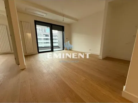 Stan in Novi Beograd Blok 67