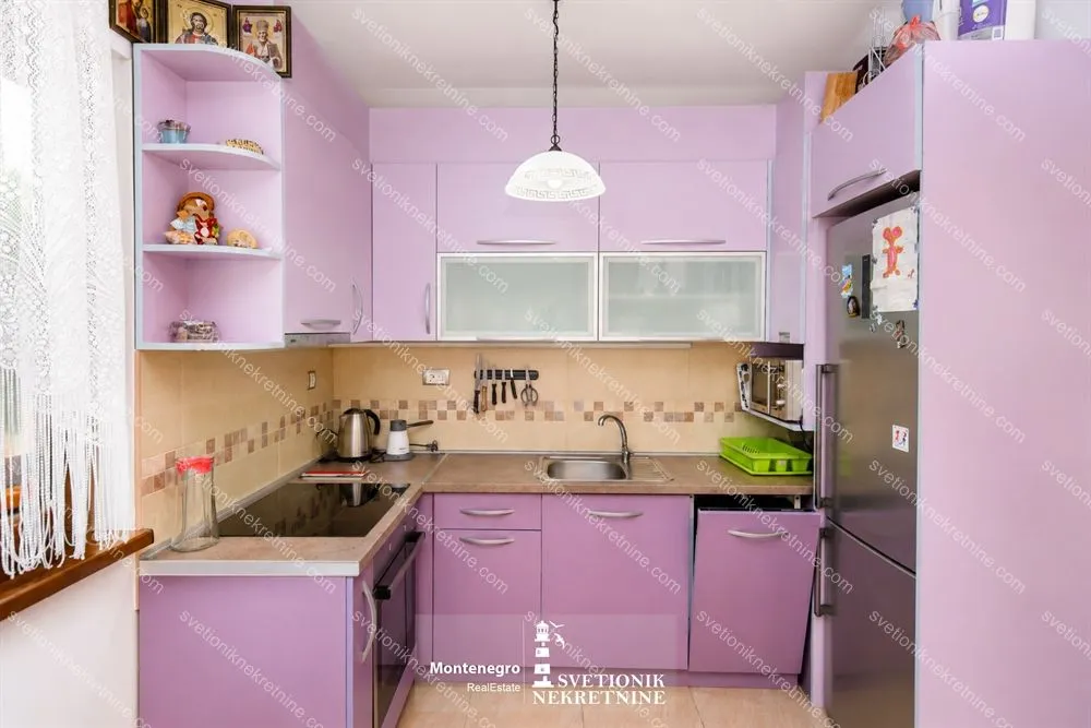 Prodaja, dvosoban stan, 85m², Kumbor, Herceg Novi