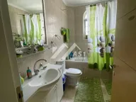 Izdavanje, kuća, 400m², Veternik, Novi Sad Sve Podlokacije - image 11