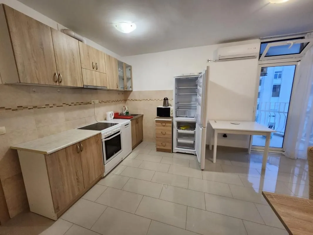 Prodaja, dvosoban stan, 75m², Igalo, Herceg Novi