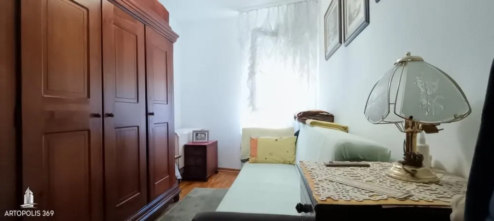 Prodaja, trosoban stan, 53m², Zvezdara Sve Podlokacije, Beograd