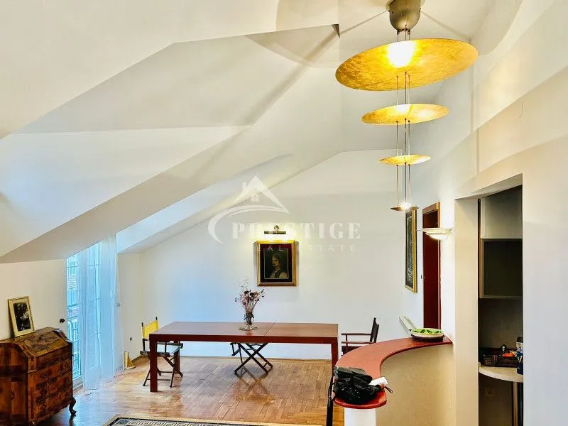 Prodaja, trosoban stan, 160m², Ljubović, Podgorica