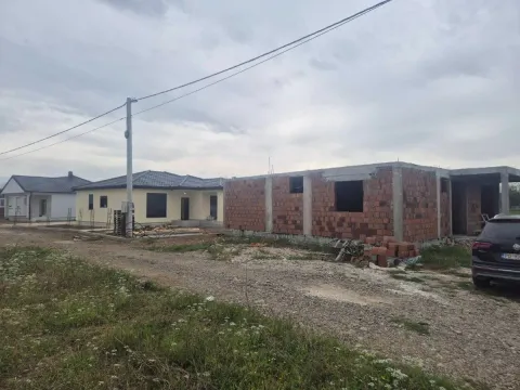 Prodaja, plac, 471m², Gornja Gorica, Podgorica - image 1