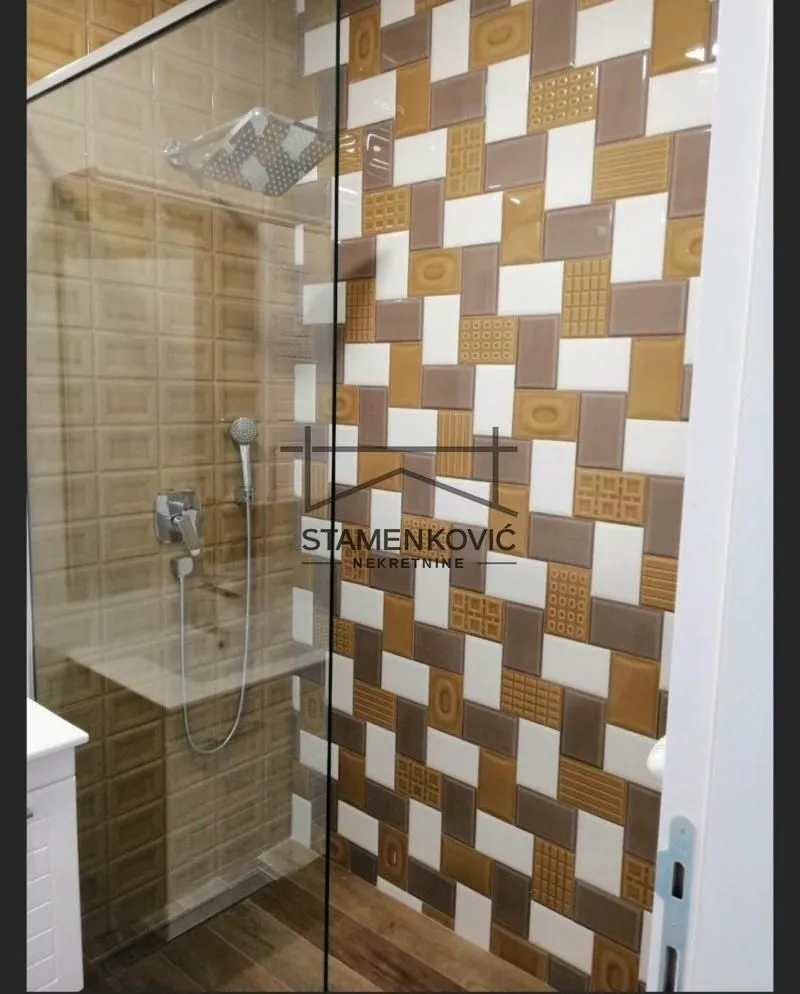 Prodaja, četvorosoban stan, 86m², Veternička rampa, Novi Sad Sve Podlokacije