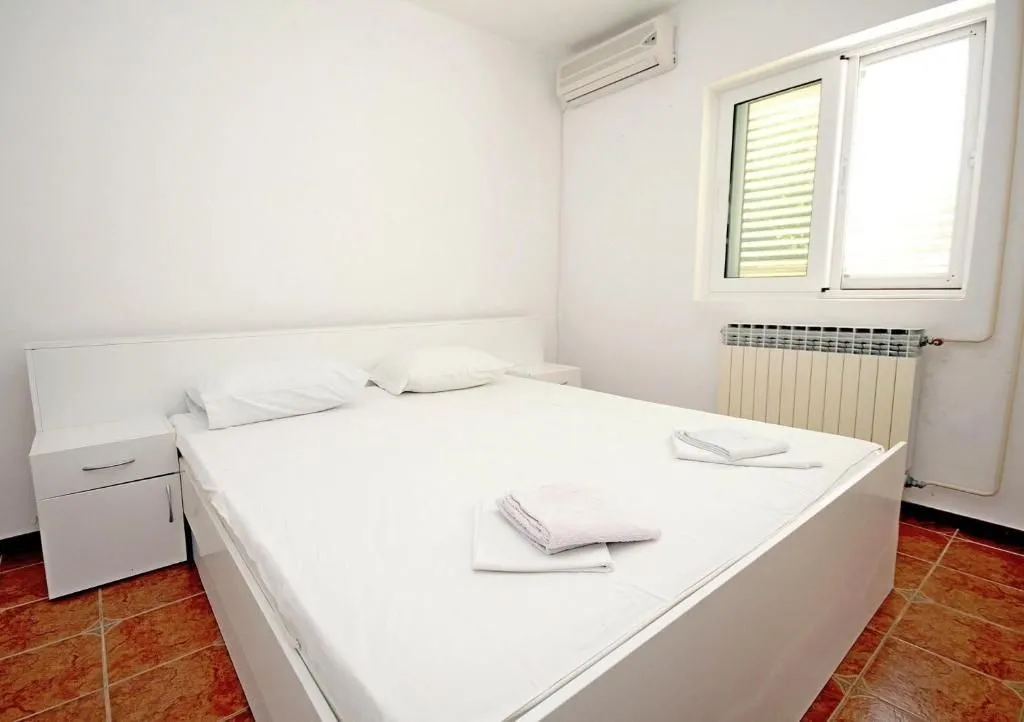 Sale, house, 170m², Reževići, Budva