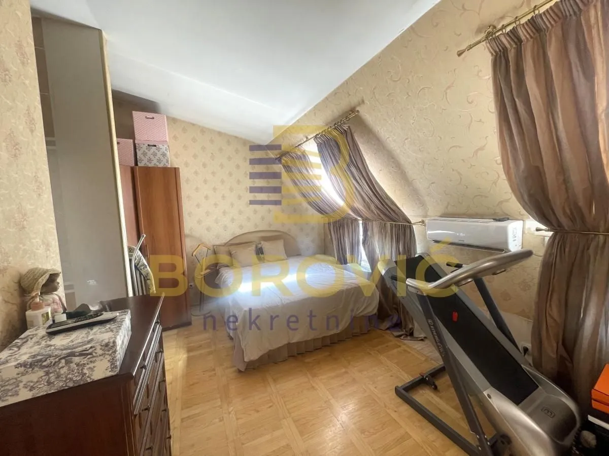 Prodaja, dvosoban stan, 77m², Đeram Pijaca, Beograd