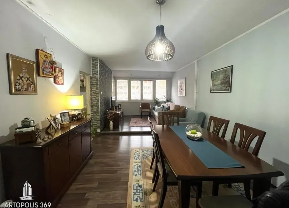 Sale, two bedroom apartment, 71m², Novi Beograd Blok 38, Novi Beograd Sve Podlokacije