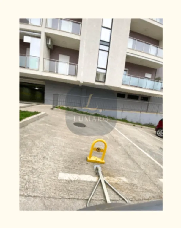 Rent, one bedroom apartment, 55m², Kava, Tivat