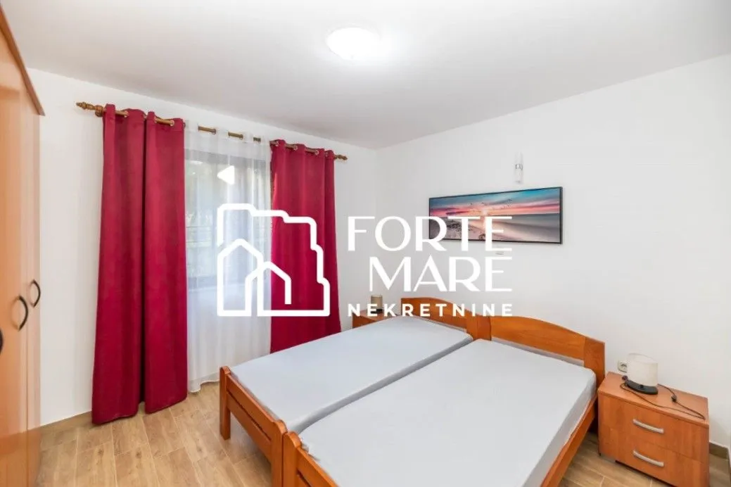 Prodaja, kuća, 241m², Đenovići, Herceg Novi
