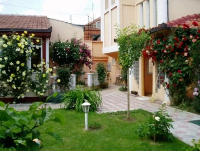 Izdavanje, kuća, 480m², Stari Grad, Beograd