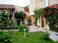 Izdavanje, kuća, 480m², Stari Grad, Beograd - image 4