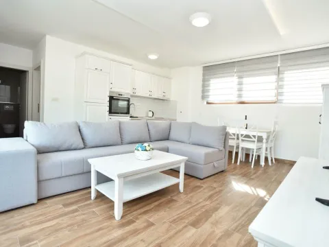 Prodaja, jednosoban stan, 53m², Bečići, Budva - image 6