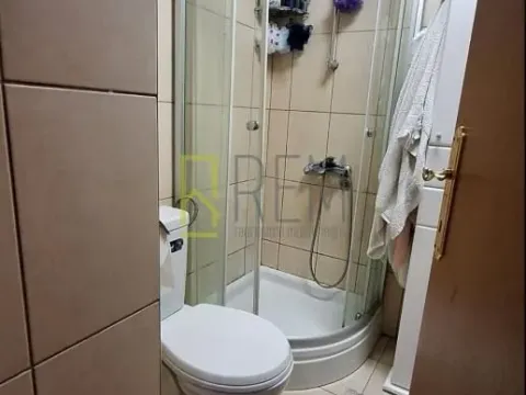 Izdavanje, jednosoban stan, 45m², Stari Aerodrom, Podgorica - image 16