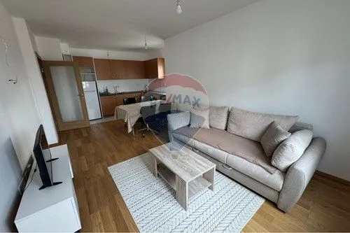 Izdavanje, jednosoban stan, 47m², City Kvart, Podgorica