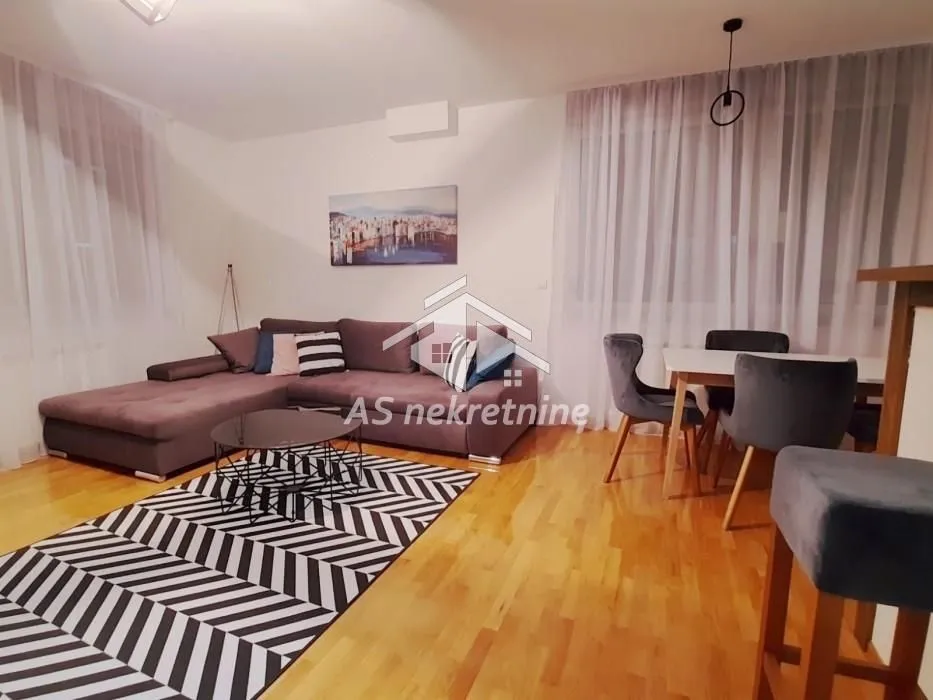 Izdavanje, dvosoban stan, 51m², Cvetkova Pijaca, Zvezdara Sve Podlokacije