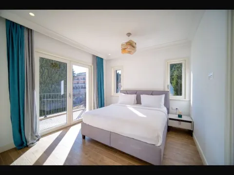 Prodaja, dvosoban stan, 86m², Luštica Bay, Tivat - image 2