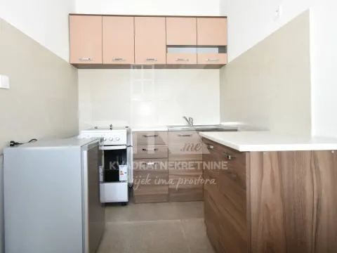 Izdavanje, garsonjera, 33m², Cvijetin Brijeg, Podgorica - image 4