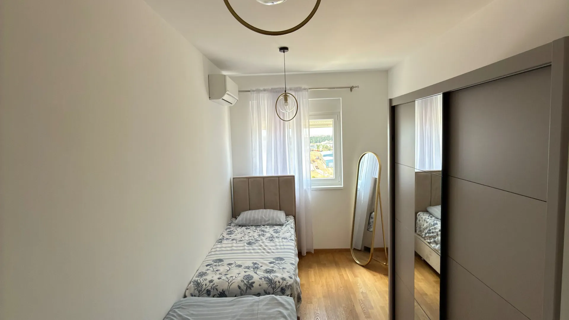 Rent, two bedroom apartment, 65m², Stari Aerodrom, Podgorica