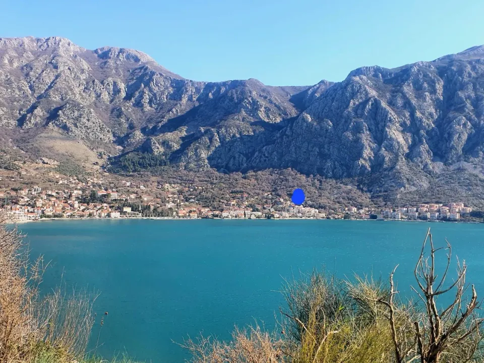 Sale, land lot, 425m², Risan, Kotor