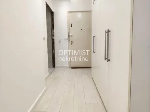Sale, two bedroom apartment, 55m², Stari Grad, Beograd - image 15