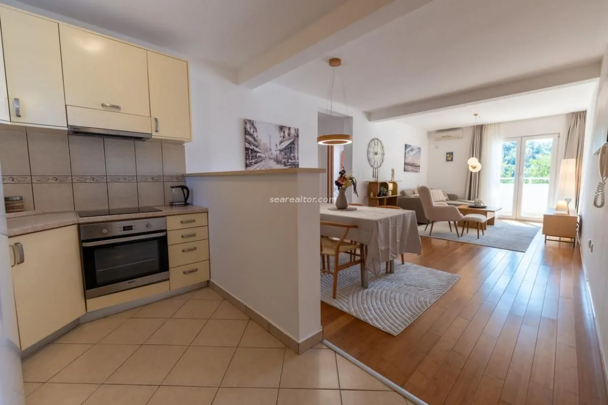 Sale, two bedroom apartment, 68m², Pržno, Budva