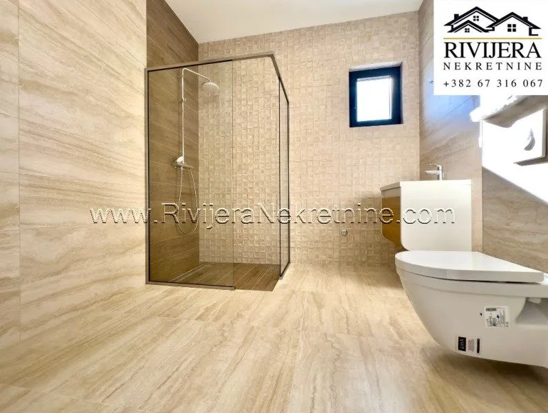 Prodaja, trosoban stan, 107m², Bijela, Herceg Novi