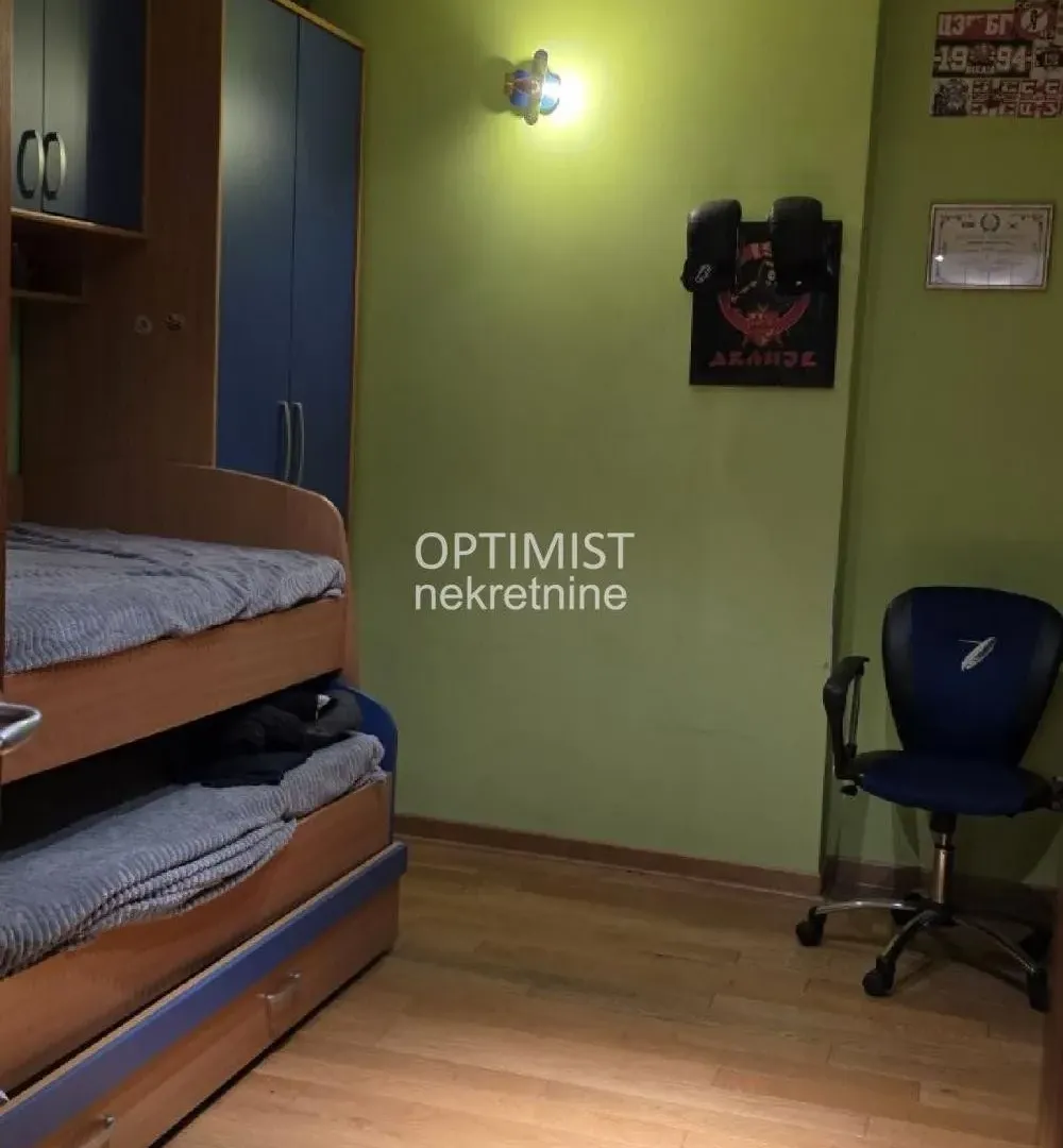 Sale, four bedroom apartment, 124m², Voždovac Sve Podlokacije, Beograd
