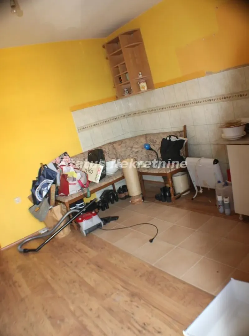 Prodaja, kuća, 162m², Veternik, Novi Sad Sve Podlokacije