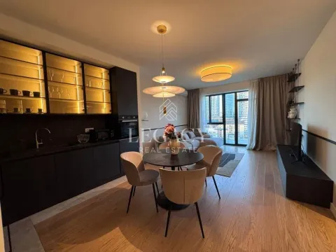 Rent, three bedroom apartment, 79m², Savski Venac, Beograd - image 1