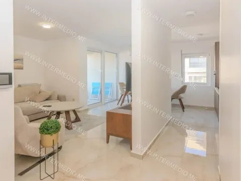 Sale, one bedroom apartment, 44m², Baošići, Herceg Novi - image 2