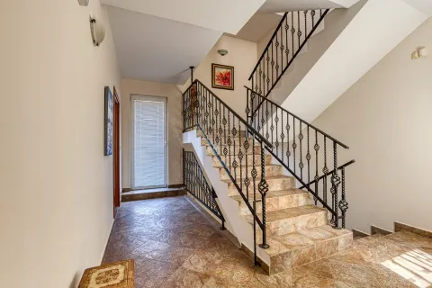 Prodaja, kuća, 495m², Bečići, Budva - image 7