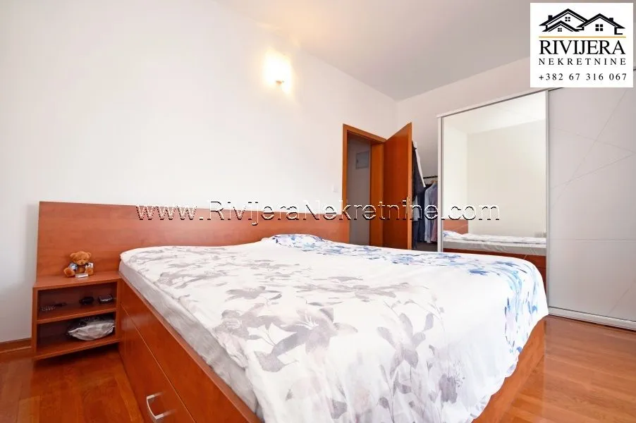 Prodaja, kuća, 285m², Đenovići, Herceg Novi