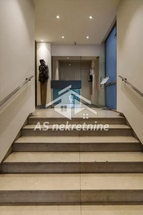 Rent, office space, 300m², Stari Grad, Beograd