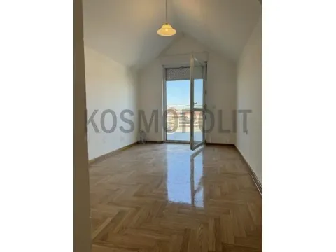 Sale, three bedroom apartment, 80m², Gradska Bolnica, Zvezdara Sve Podlokacije - image 10