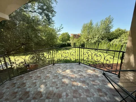 Sale, house, 180m², Donja Vrežina, Niš - image 31