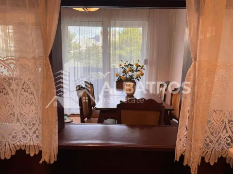 Prodaja, dvosoban stan, 77m², Centar, Bar - image 5