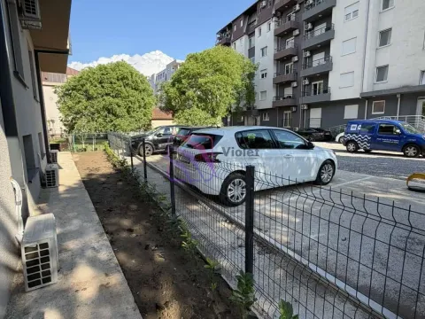 Rent, two bedroom apartment, 56m², City Kvart, Podgorica - image 12