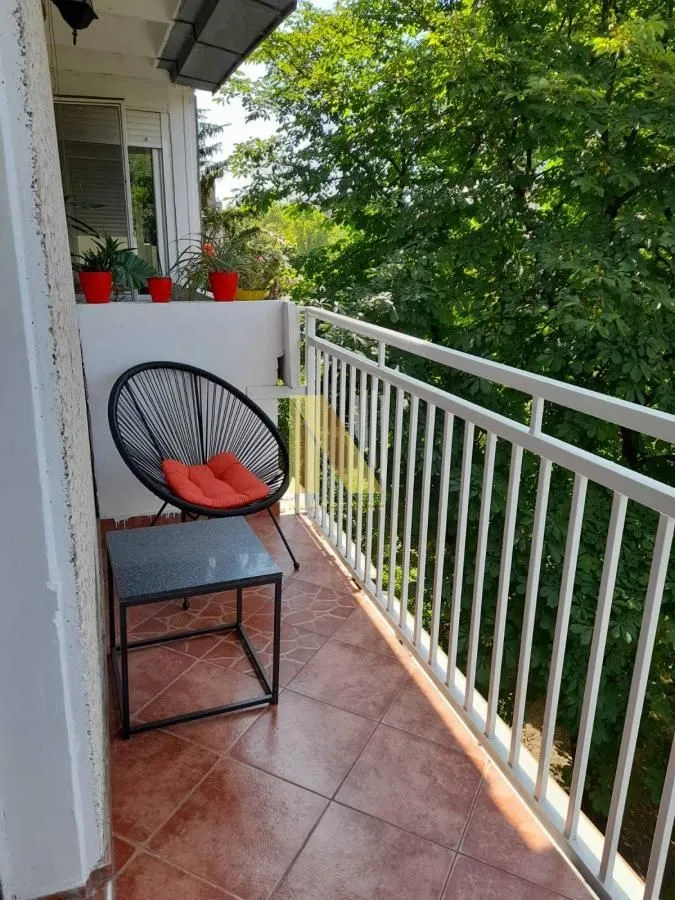 Izdavanje, trosoban stan, 76m², Liman 3, Novi Sad Sve Podlokacije
