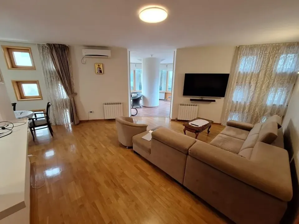 Sale, apartment, 171m², Banovo Brdo, Beograd